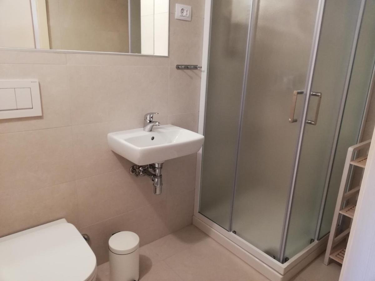 Vila Flori Koper Buitenkant foto